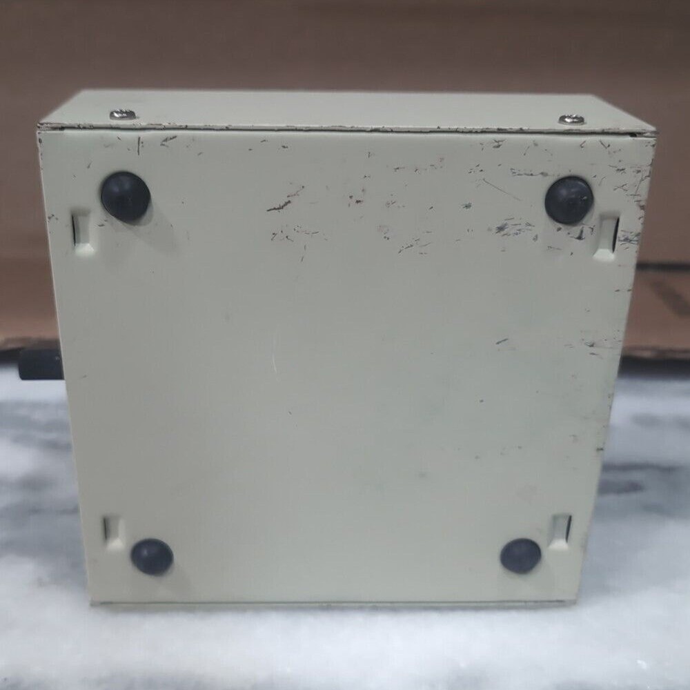 Belkin Data Switch F1B024 Vintage A/B Manual DB25 Parallel Serial Switch Box - Picture 7 of 7